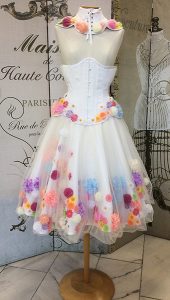 Blumenkorsett Hochzeitskleid