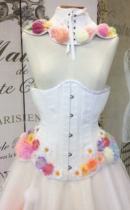 Blumenkorsett Hochzeitskleid