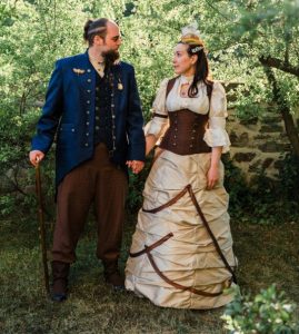 Steampunk-Hochzeitskleidung von Braut & Bräutigam - Foto von Timo Barwitzki